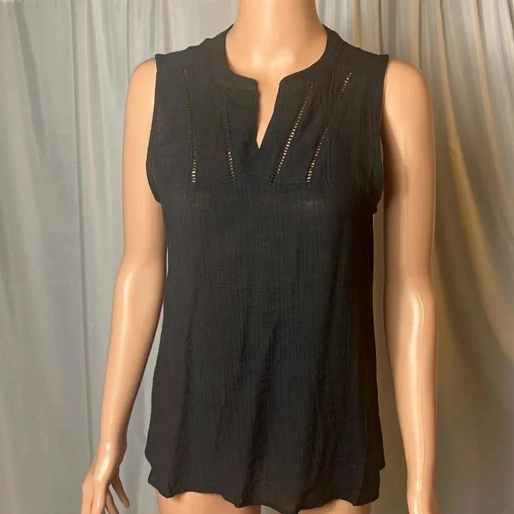 Ember Black Sleeveless Split Neck Tunic Top Womens Small NWT